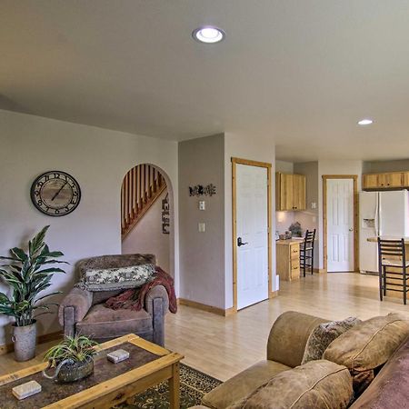 Airy Emigrant Townhome With Sweeping Mtn Views! Bagian luar foto