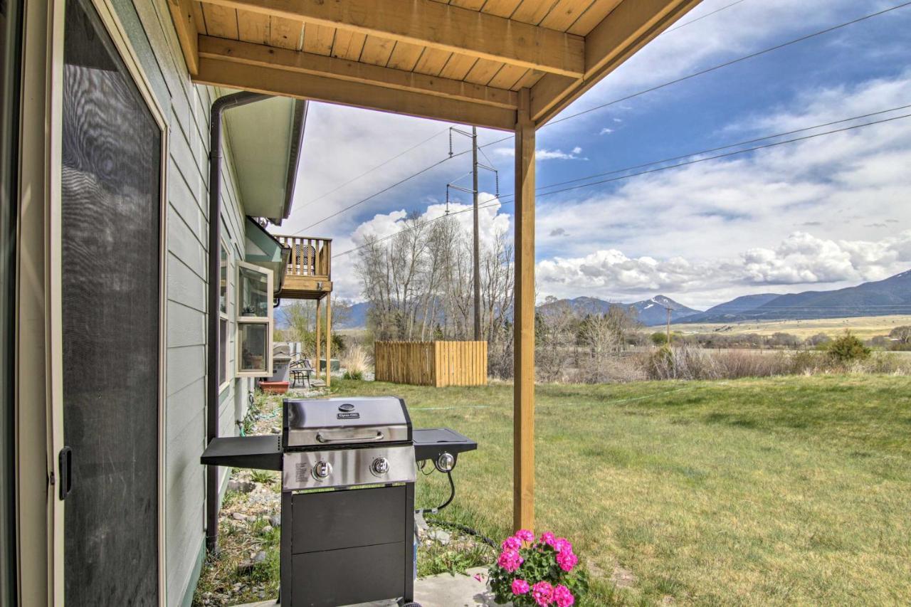 Airy Emigrant Townhome With Sweeping Mtn Views! Bagian luar foto