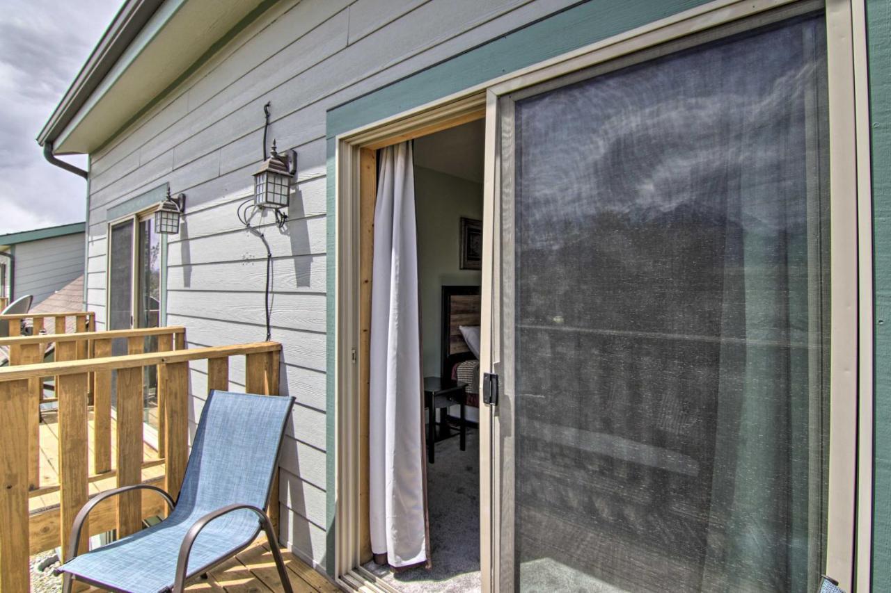 Airy Emigrant Townhome With Sweeping Mtn Views! Bagian luar foto