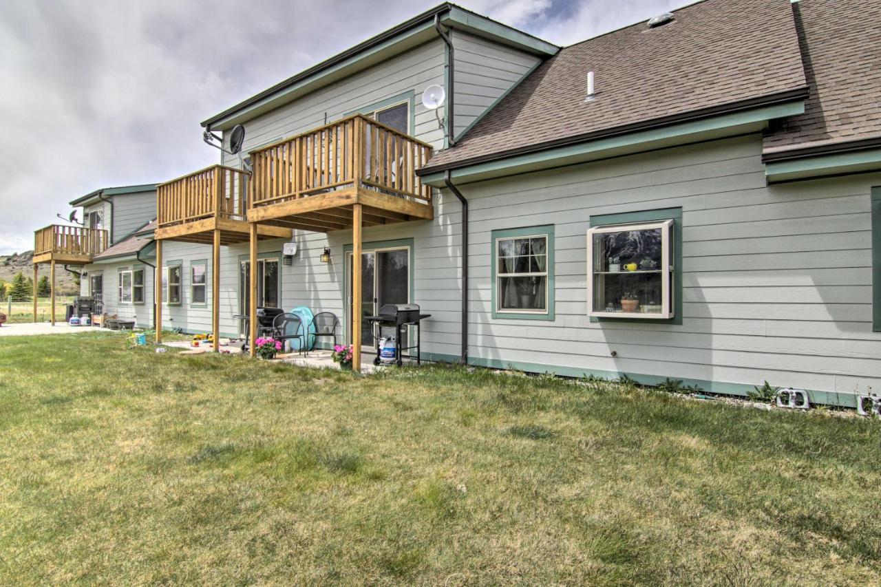 Airy Emigrant Townhome With Sweeping Mtn Views! Bagian luar foto