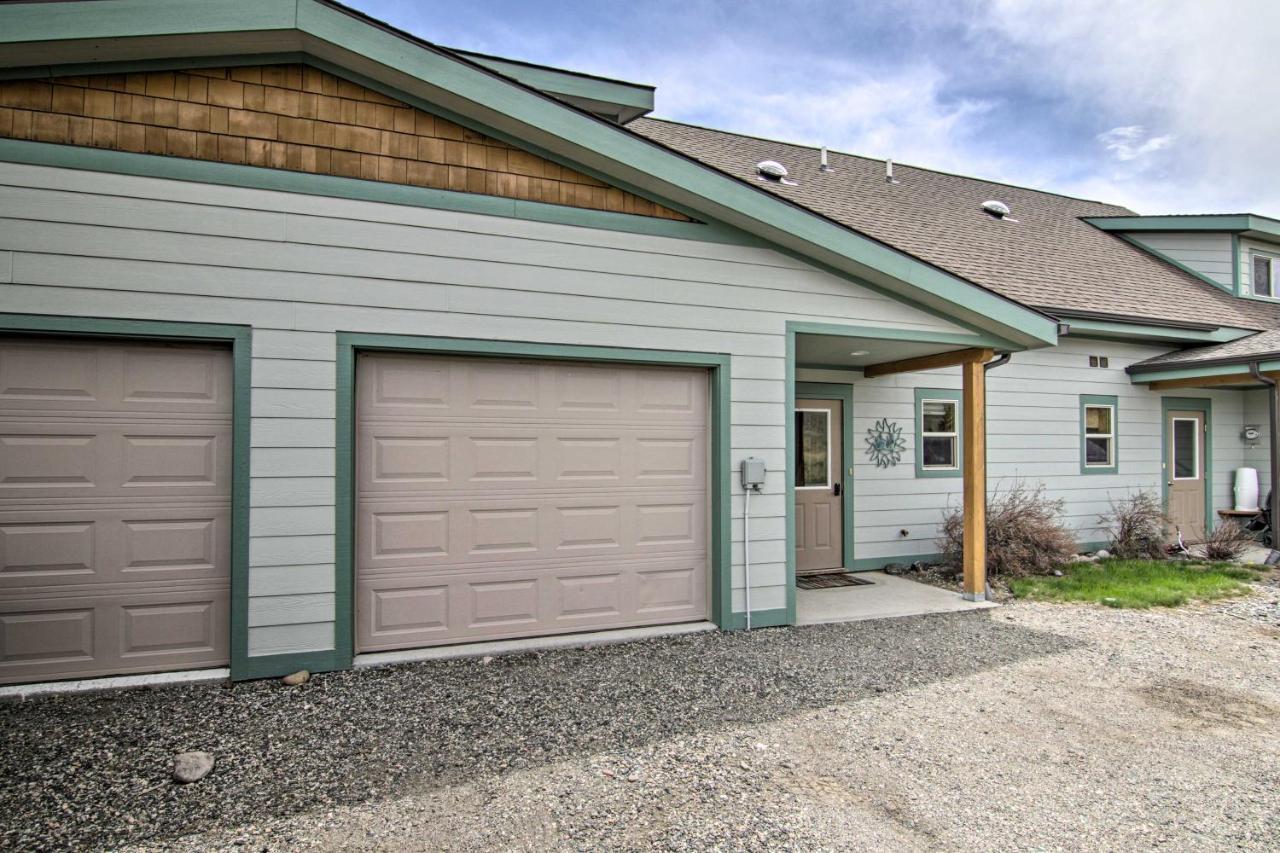 Airy Emigrant Townhome With Sweeping Mtn Views! Bagian luar foto